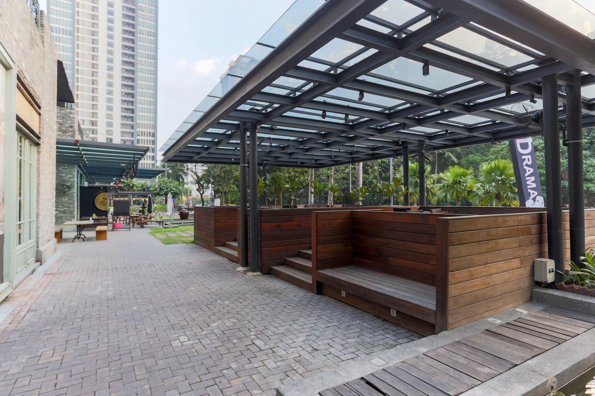 The 12 Suites @ Empire Damansara Petaling Jaya Exteriér fotografie