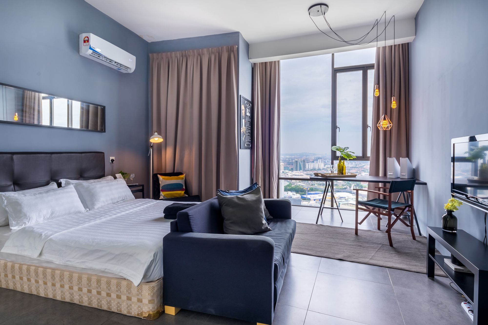 The 12 Suites @ Empire Damansara Petaling Jaya Exteriér fotografie